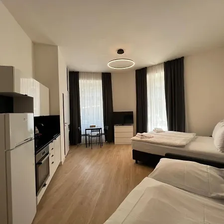 Aparthotel Figaro 4*