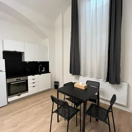 Aparthotel Figaro 4*