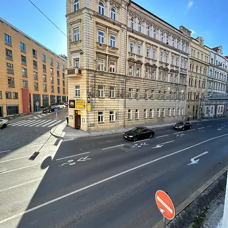 Figaro 4* Prague