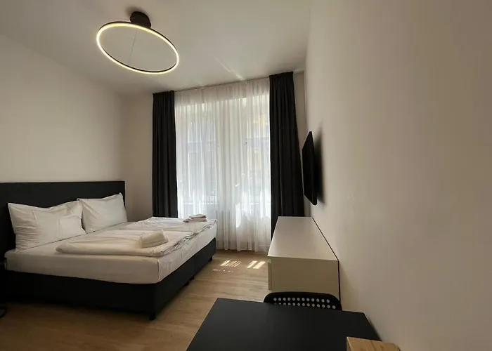 Figaro 4* براغ